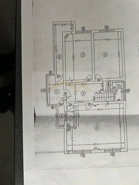 Sector 4, zona Piata Progresul Etaj 2 cladire de birouri de inchiriat